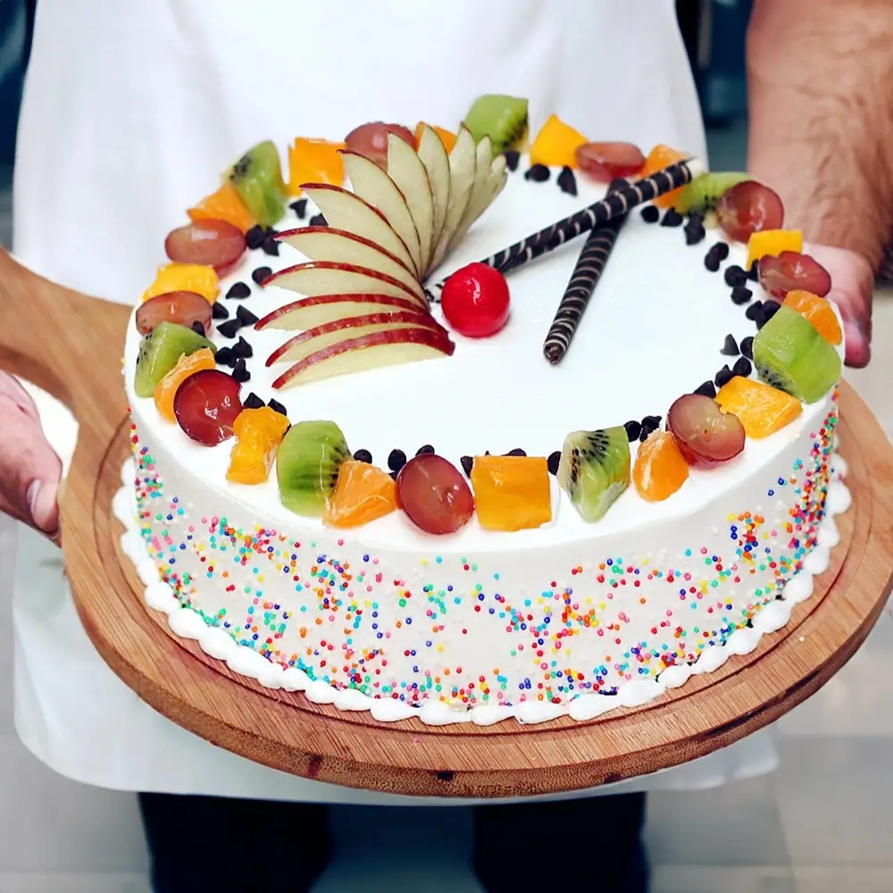 Fresh Fruit Cake